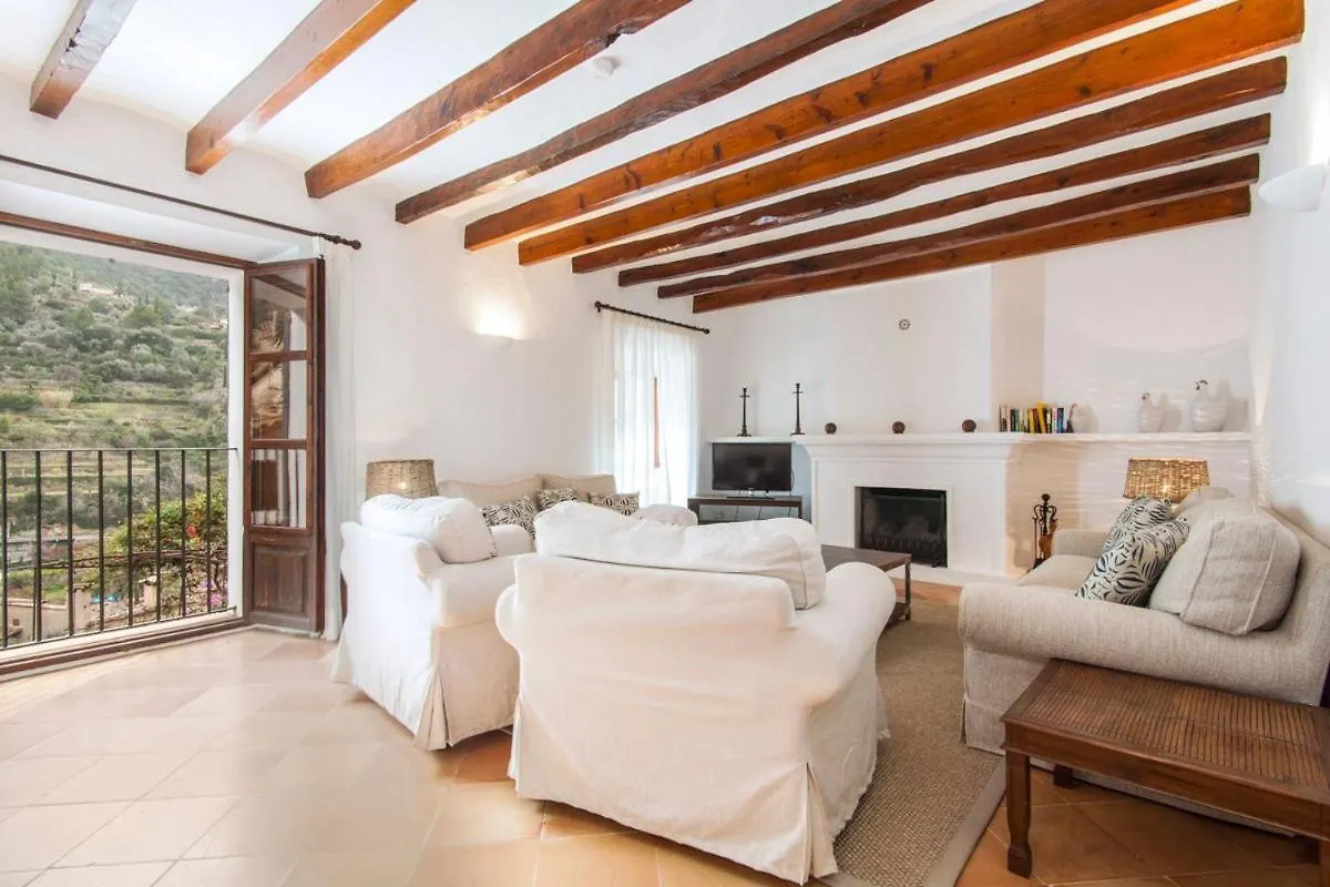 Casa Escola Villa Deia