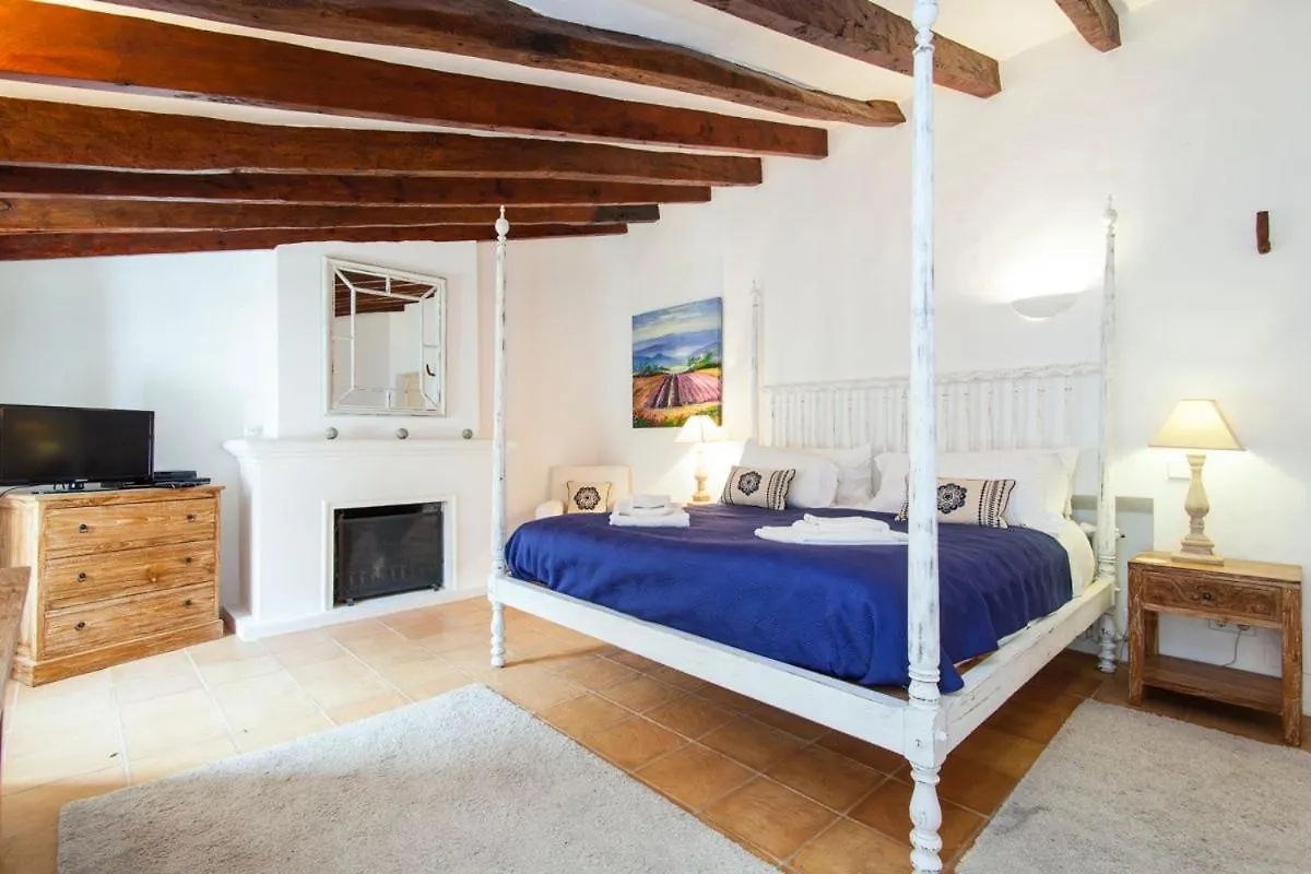 Casa Escola Villa Deia